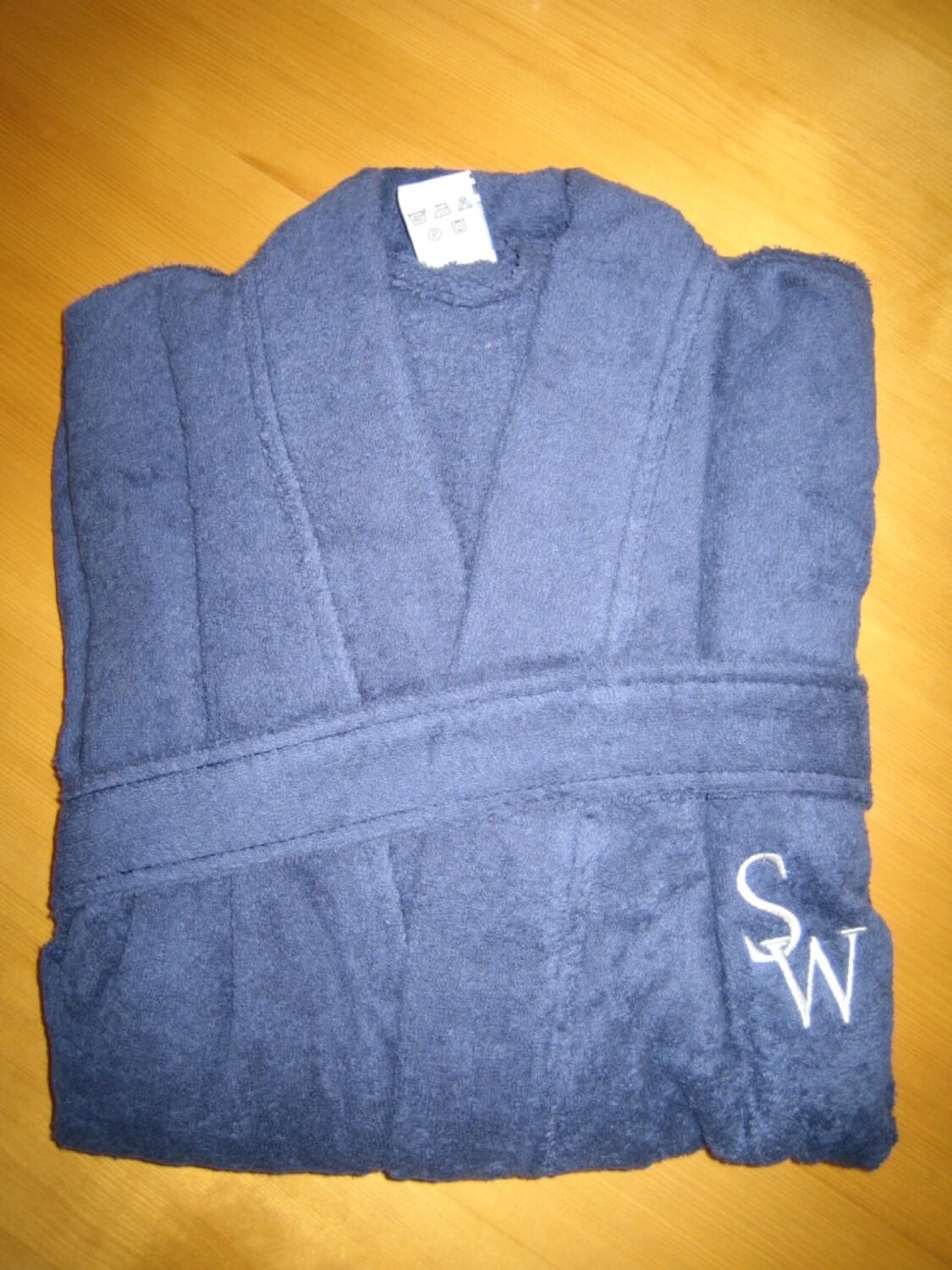 bademantel besticken logo